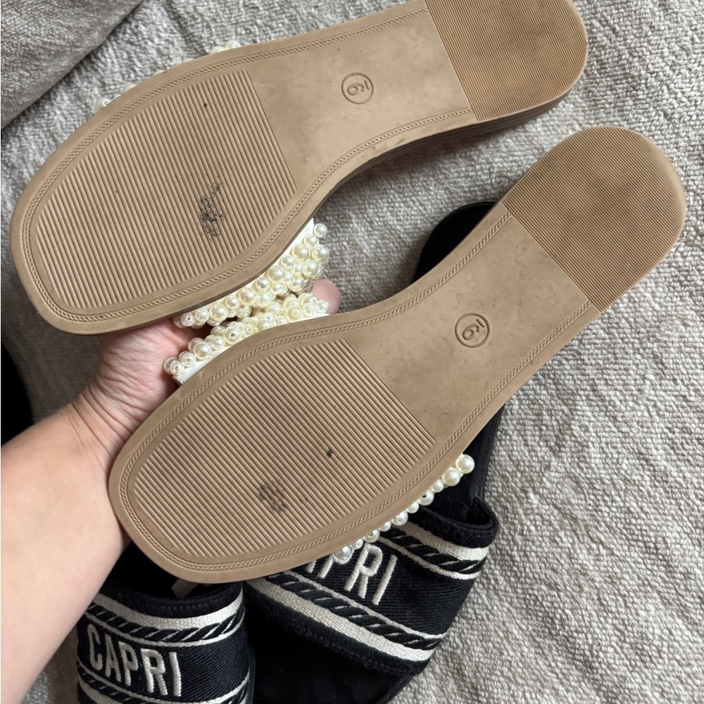 Target sandal bundle - Picture 7 of 7